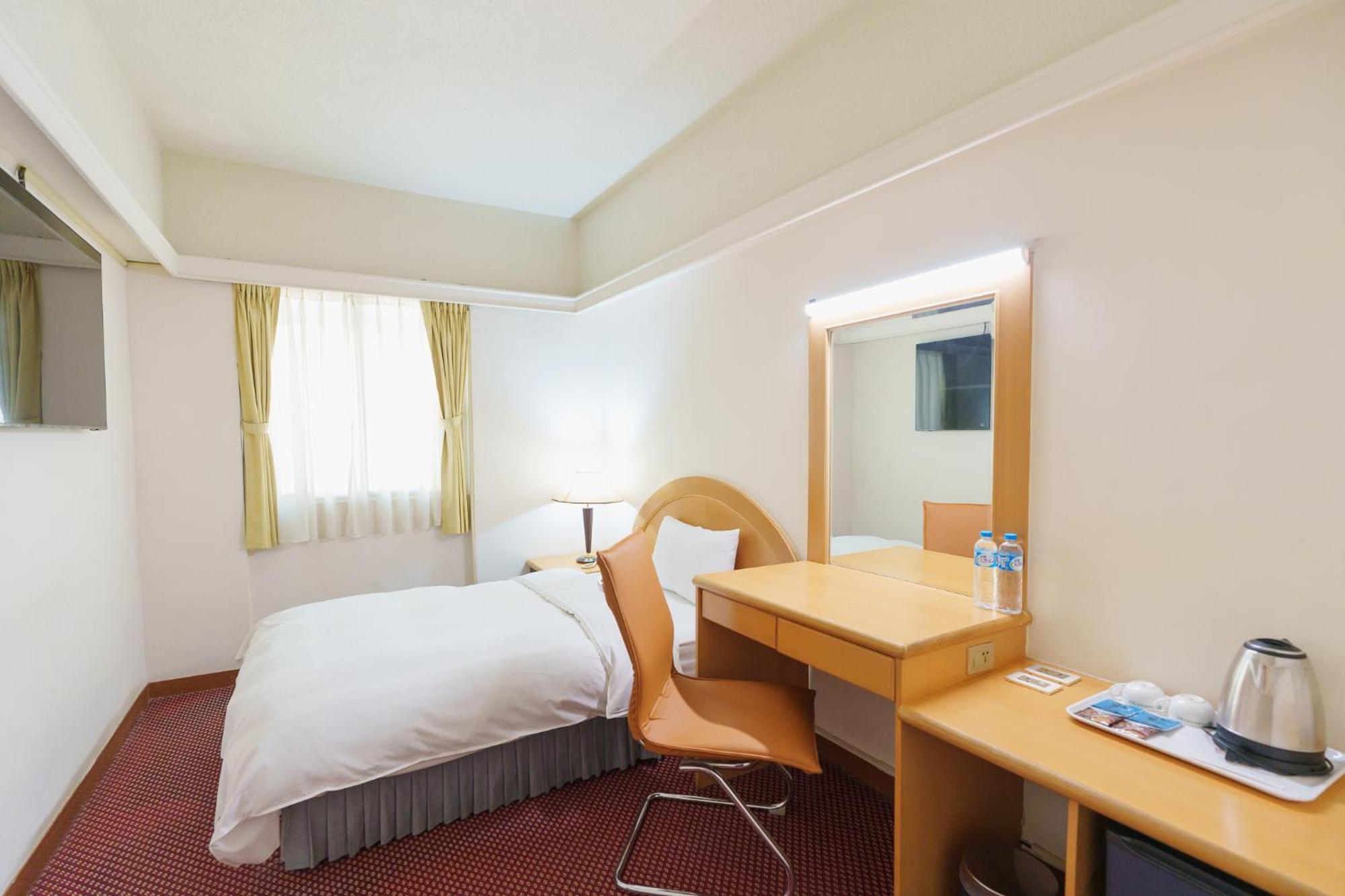 Oriental Hotel Tainan Luaran gambar
