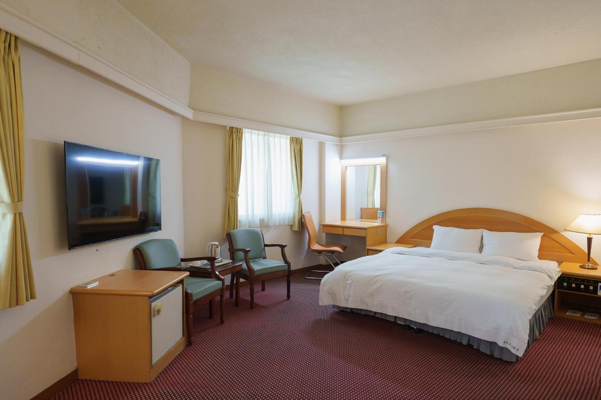 Oriental Hotel Tainan Luaran gambar