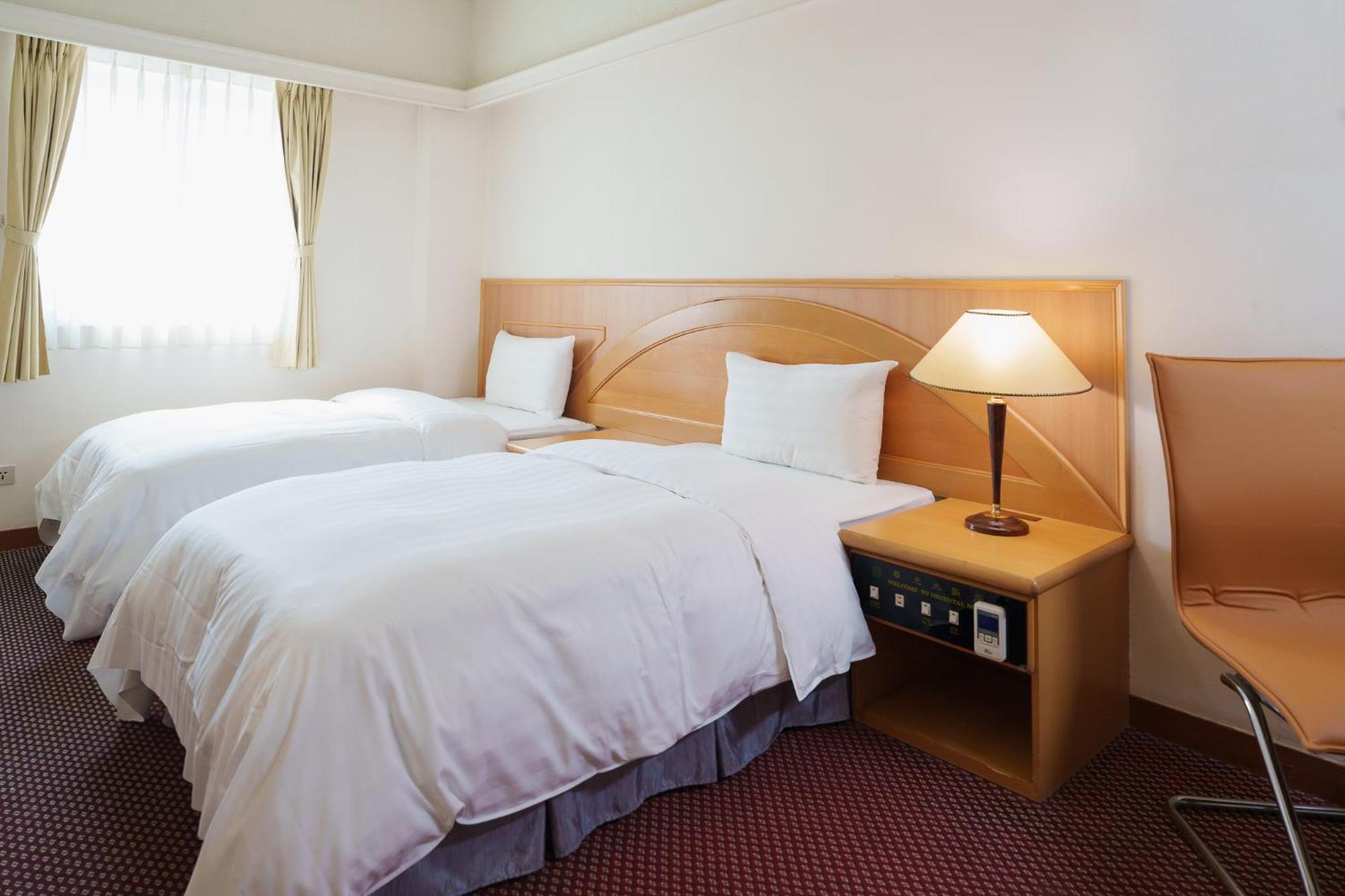 Oriental Hotel Tainan Luaran gambar