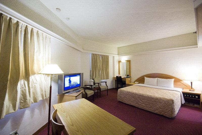 Oriental Hotel Tainan Luaran gambar