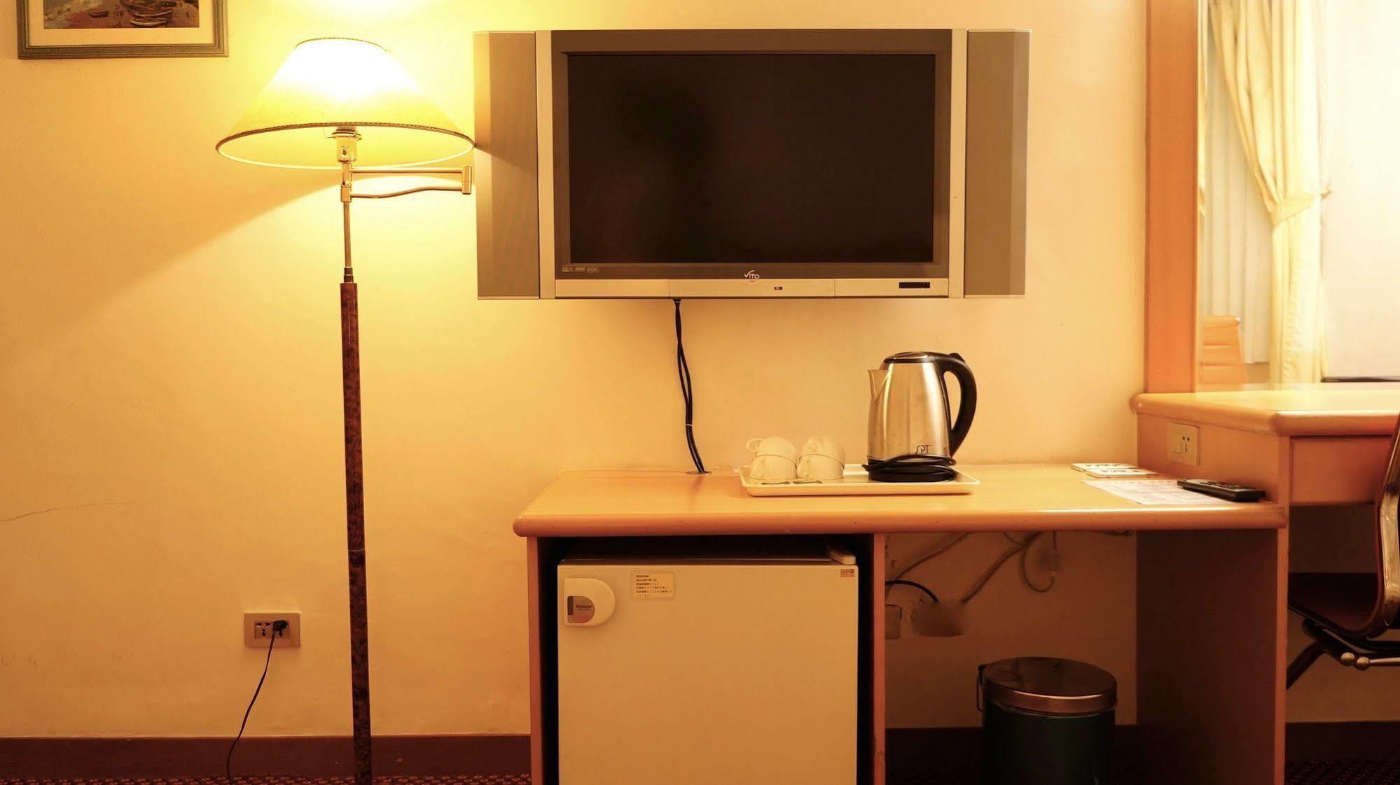 Oriental Hotel Tainan Luaran gambar